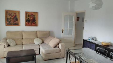 Photo 3 of Flat to rent in Avenida Reina Sofía, 12, Santa Eufemia, Sevilla
