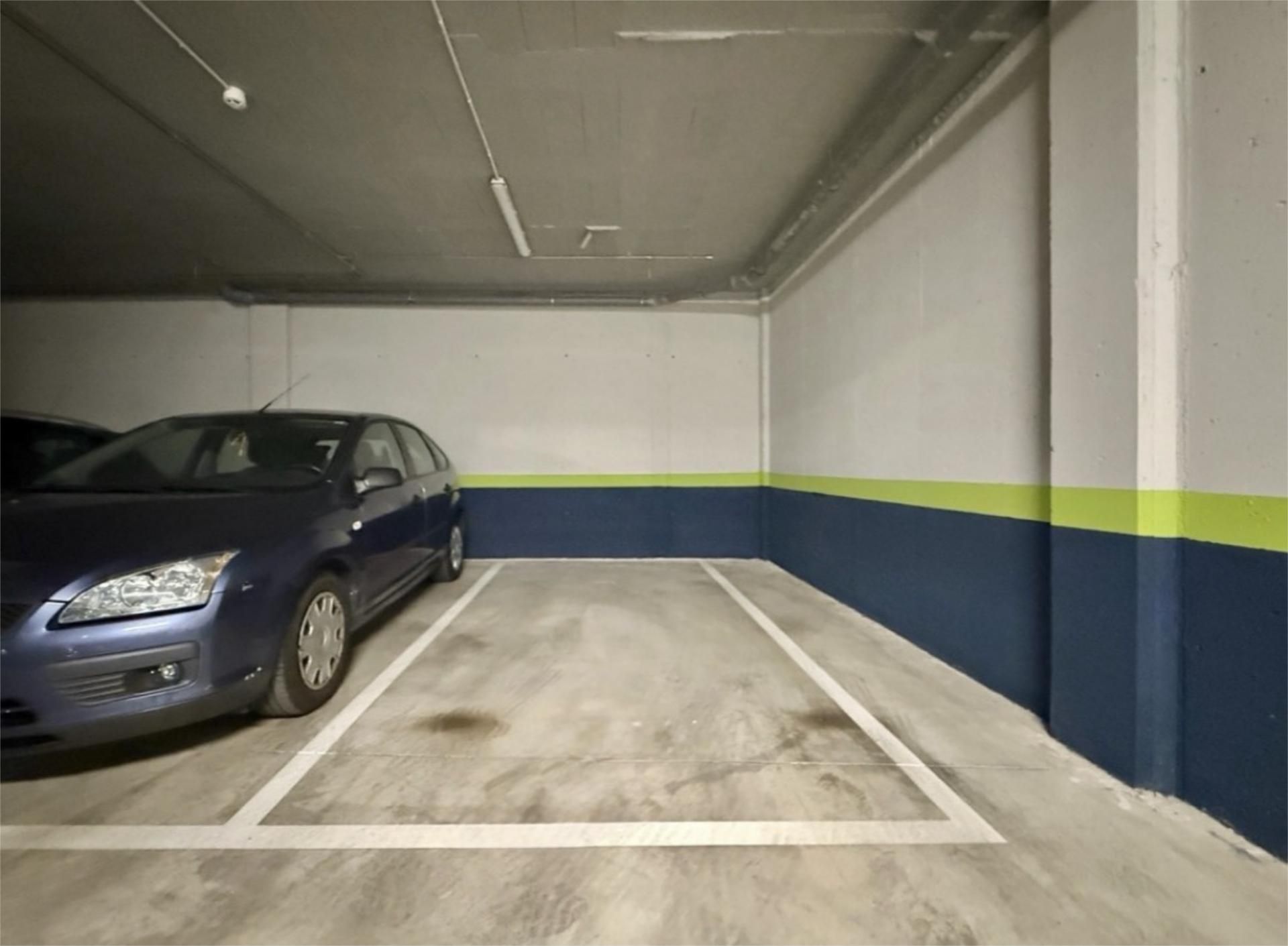 Parking of Garage for sale in  Madrid Capital