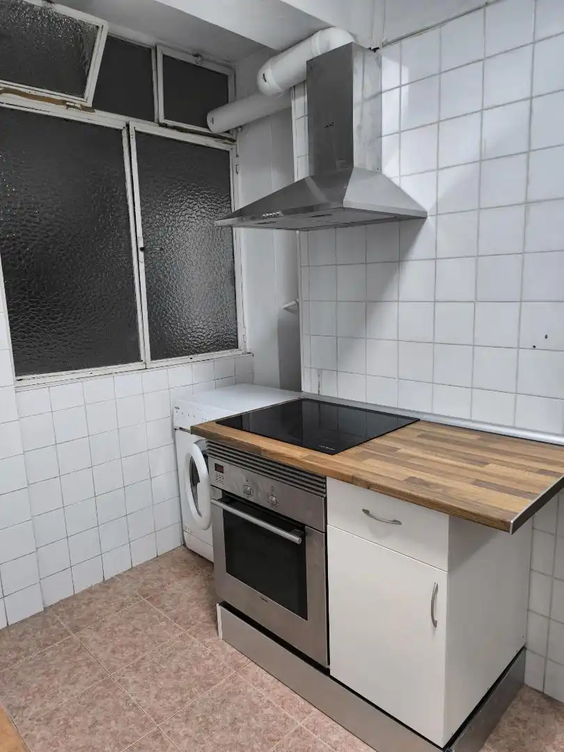 Piso de alquiler en Calle del Río, 39, Poniente - Faro Cocina de Piso de alquiler en Vélez-Málaga