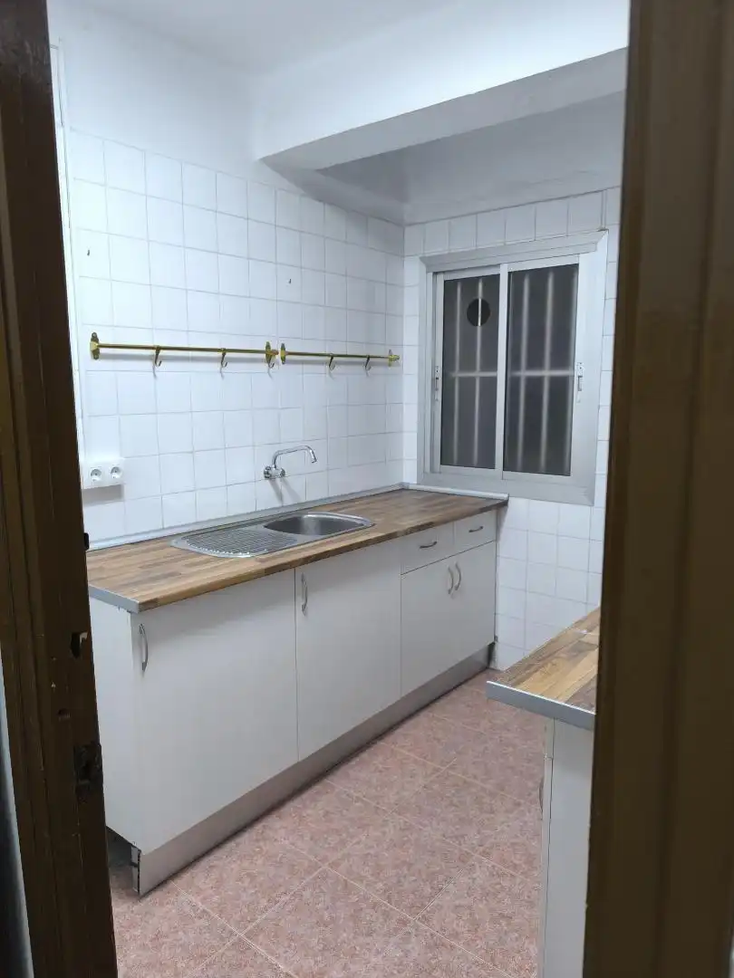 Piso de alquiler en Calle del Río, 39, Poniente - Faro Cocina de Piso de alquiler en Vélez-Málaga