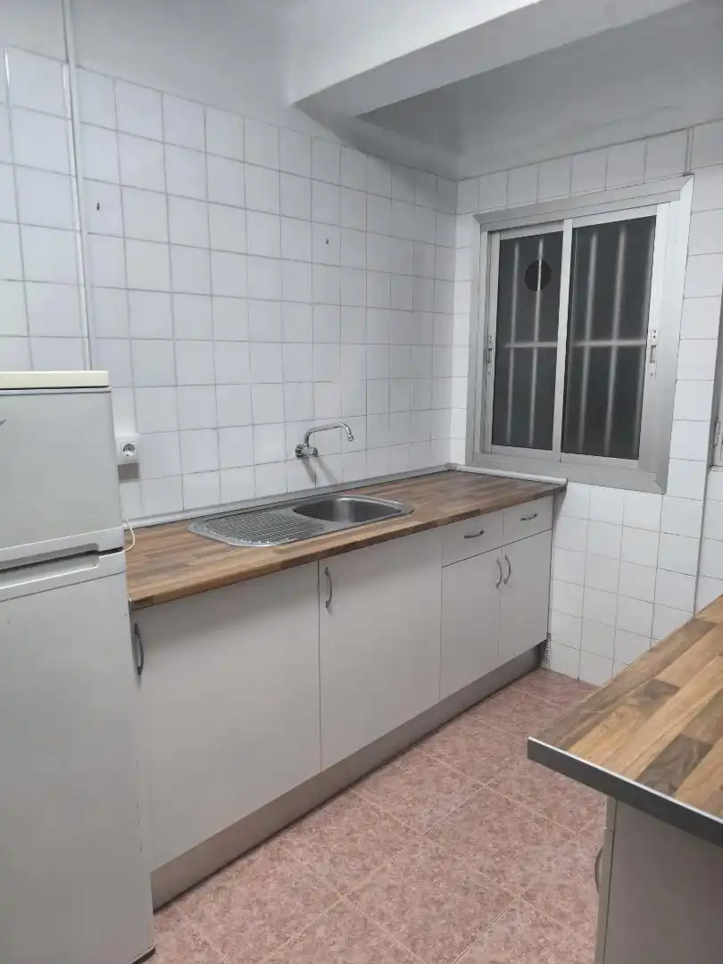 Piso de alquiler en Calle del Río, 39, Poniente - Faro Cocina de Piso de alquiler en Vélez-Málaga