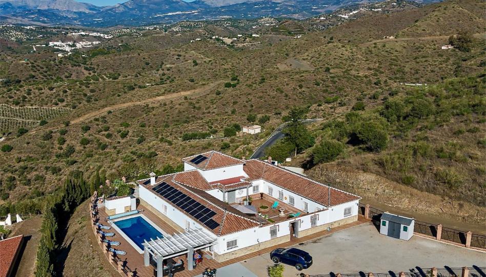 Country house for sale in Plaza de la Constitucion, 13, Canillas de Aceituno, Málaga - image 1 Photo 1 of Country house for sale in Plaza de la Constitucion, 13, Canillas de Aceituno, Málaga