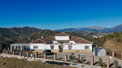 Country house for sale in Plaza de la Constitucion, 13, Canillas de Aceituno, Málaga - image 2 Photo 2 of Country house for sale in Plaza de la Constitucion, 13, Canillas de Aceituno, Málaga