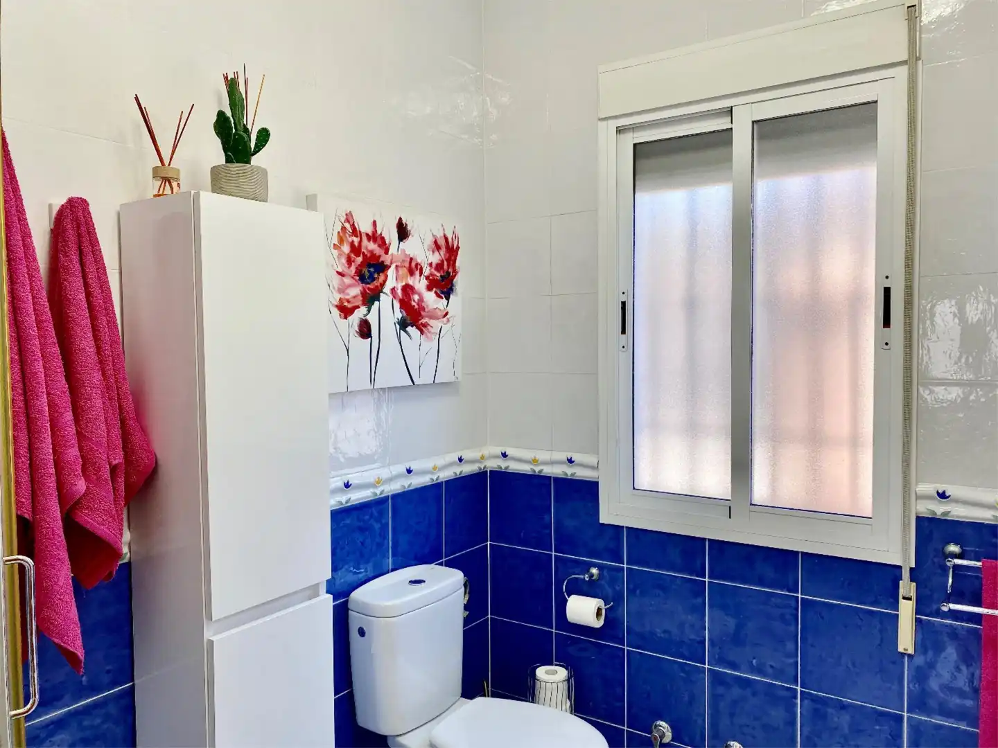 Country homes for sale in Plaza de la Constitucion, 13, Canillas de Aceituno Bathroom of Country homes for sale in Canillas de Aceituno with Air Conditioner, Terrace and Swimming Pool