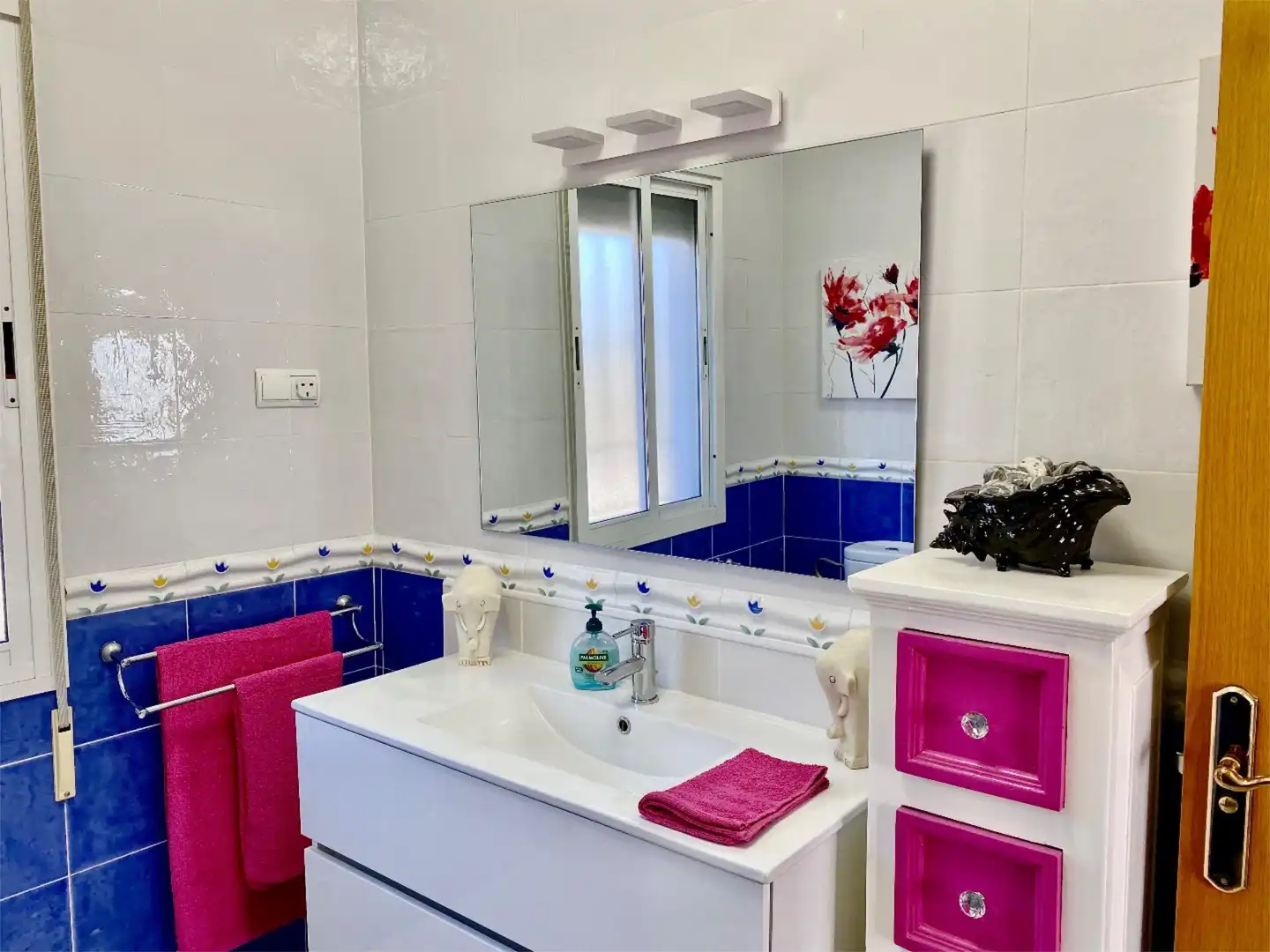 Country homes for sale in Plaza de la Constitucion, 13, Canillas de Aceituno Bathroom of Country homes for sale in Canillas de Aceituno with Air Conditioner, Terrace and Swimming Pool