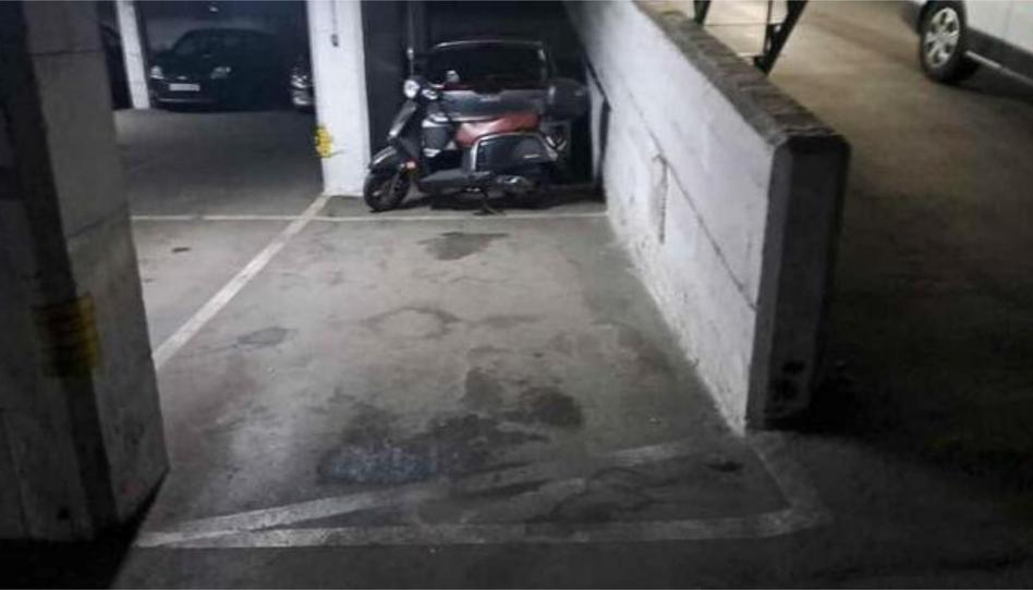 Garage to rent in Parque San Francisco - Uría, Asturias - image 1 Photo 1 of Garage to rent in Parque San Francisco - Uría, Asturias