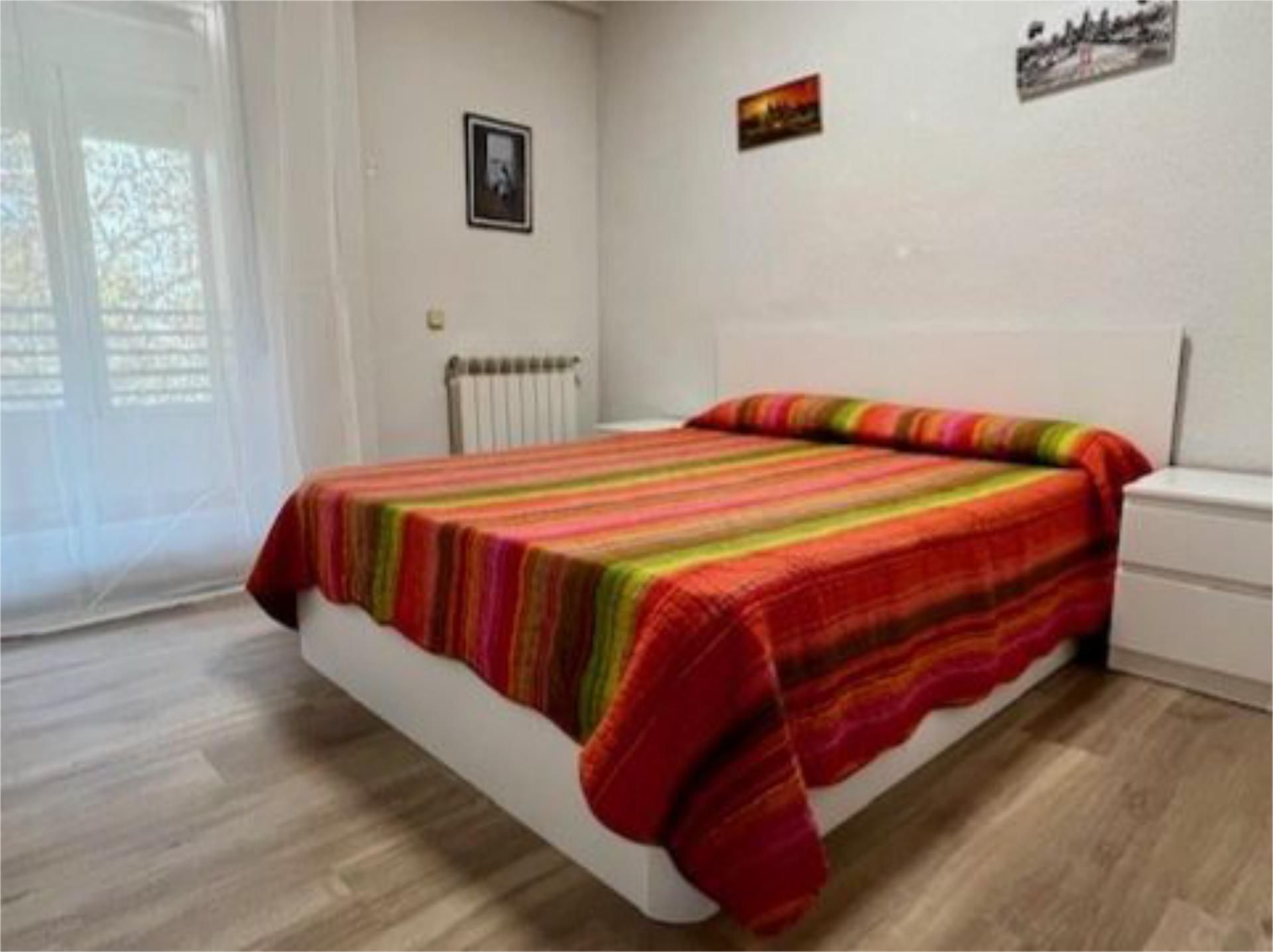 Flat to rent in Calle de la Isla de Arosa, 35, Peñagrande