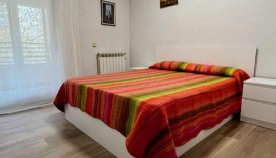 Piso de alquiler en Calle de la Isla de Arosa, 35, Peñagrande, Madrid - imagen 1 Foto 1 de Piso de alquiler en Calle de la Isla de Arosa, 35, Peñagrande, Madrid