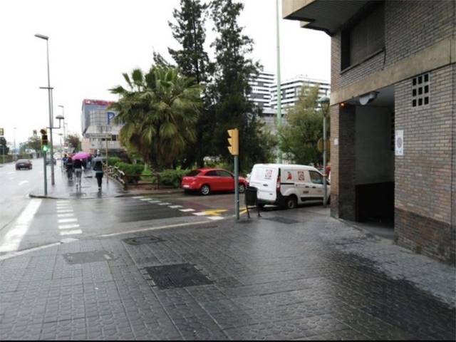 Garaje en Alquiler en Carrer del Cardenal Vidal i Barraquer, 20B en Nou Eixample Sud