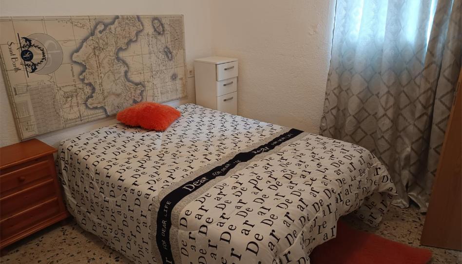 Flat to share in Calle Santa Teresa, 9, Santa Fe, Granada - image 1 Photo 1 of Flat to share in Calle Santa Teresa, 9, Santa Fe, Granada