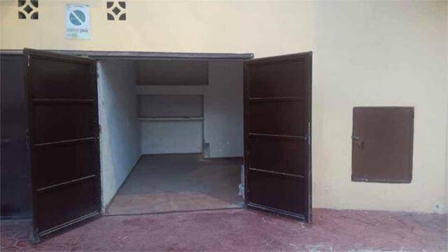 Garaje en Alquiler en Los Guindos - Parque Mediterráneo - Santa Paula