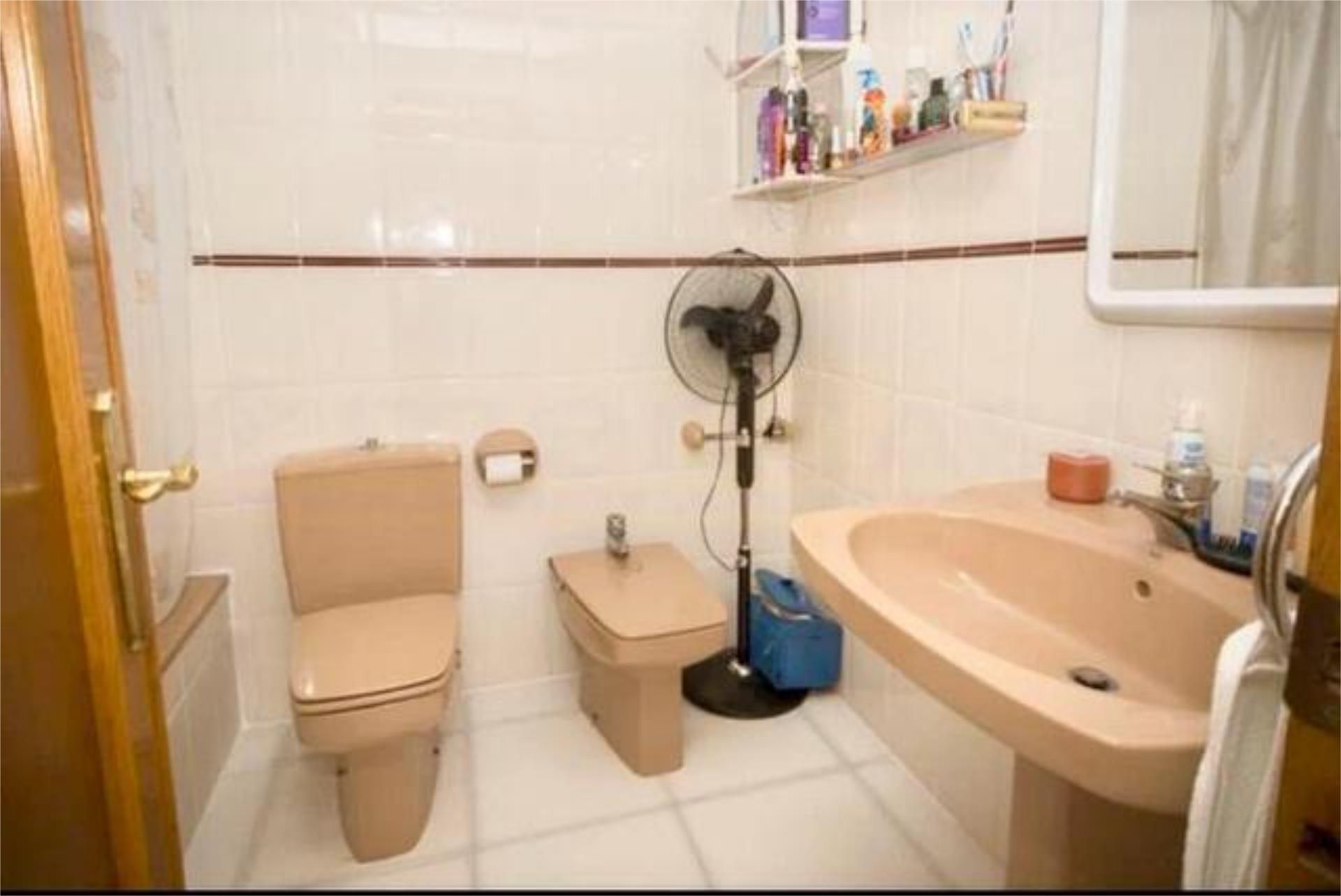 Apartment for sale in Zona Levante - Playa Fossa Bathroom of Apartment for sale in Calpe / Calp with Terrace and Swimming Pool