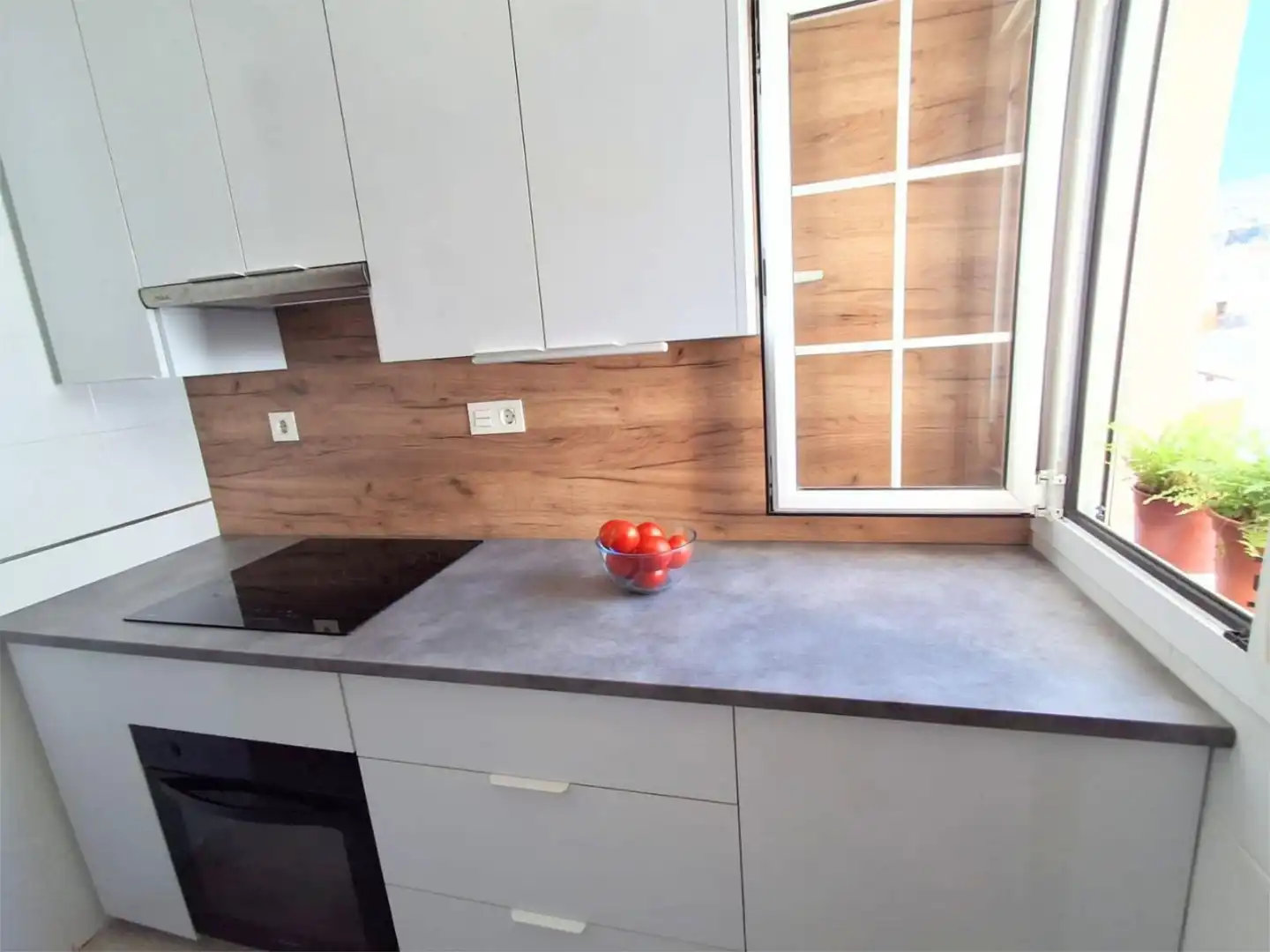 Flat for sale in Avenida de Andalucía, 36, Albuñol Kitchen of Flat for sale in Albuñol with Air Conditioner, Heating and Private garden