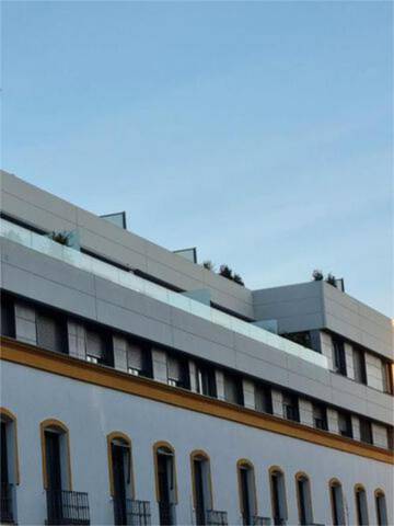 Ático en Alquiler en La Calzada - La Florida