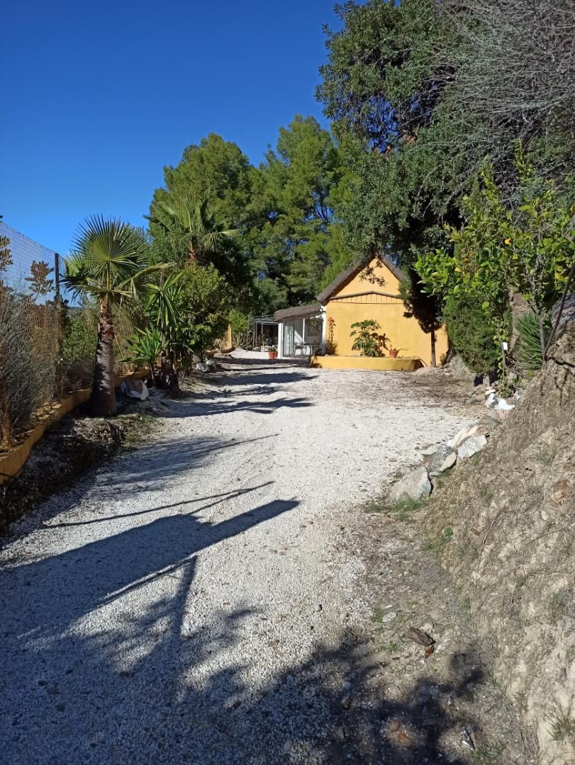 Vista exterior de Finca rústica de lloguer en Monda amb Aire condicionat, Terrassa i Piscina