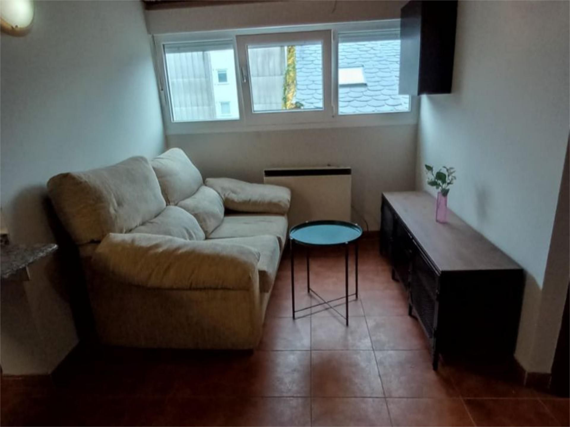 Flat to rent in Rúa Nova, 77, Centro - Recinto Amurallado Living room of Flat to rent in Lugo Capital with Heating, Storage room and Furnished