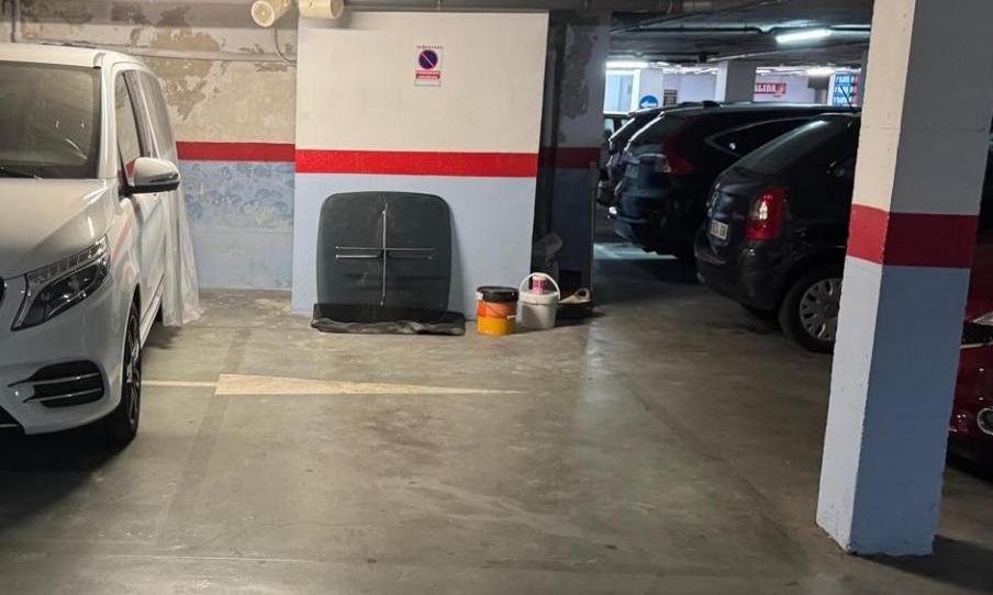 Garage to rent in Avinguda de Joan Miró, 16, Son Armadans, Illes Balears - image 1 Photo 1 of Garage to rent in Avinguda de Joan Miró, 16, Son Armadans, Illes Balears