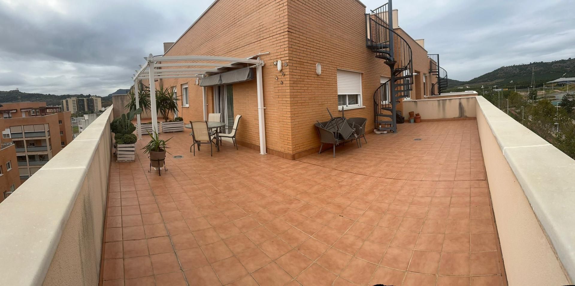 Àtic en venda a Carrer Alquerieta de Roc, 215, Doctor Palos - Alto Palancia Terrassa de Àtic en venda en Sagunto / Sagunt amb Calefacció, Jardí privat i Terrassa