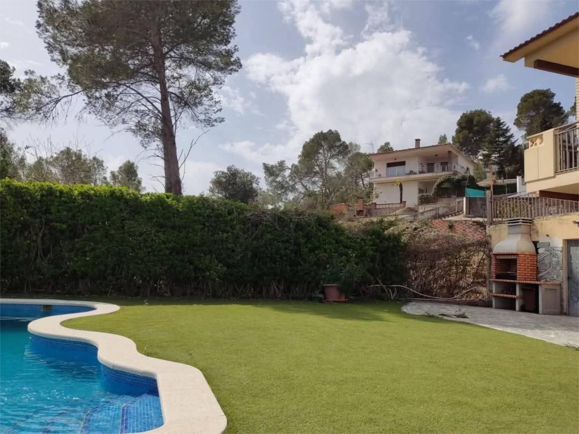 Casa o xalet per a compartir a Carrer de l'Abat Escarré, 3, Can Rial Casa o xalet per a compartir a Carrer de l'Abat Escarré, 3, Can Rial