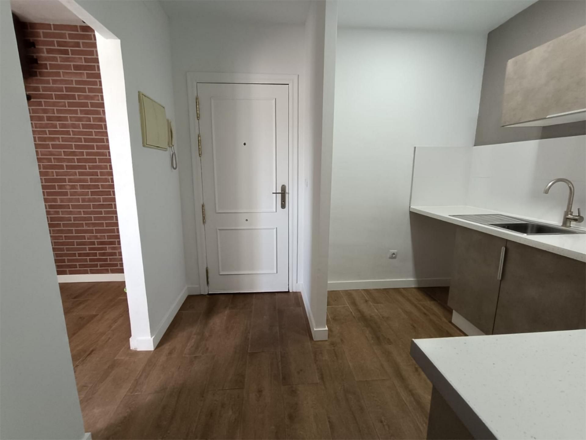 Flat for sale in Calle Séneca, 1, Valencina de la Concepción Flat for sale in Valencina de la Concepción with Air Conditioner, Heating and Terrace