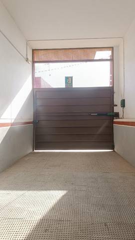 Garaje en Alquiler en Carrer de la Senia, 77 en Moncófar Pueblo