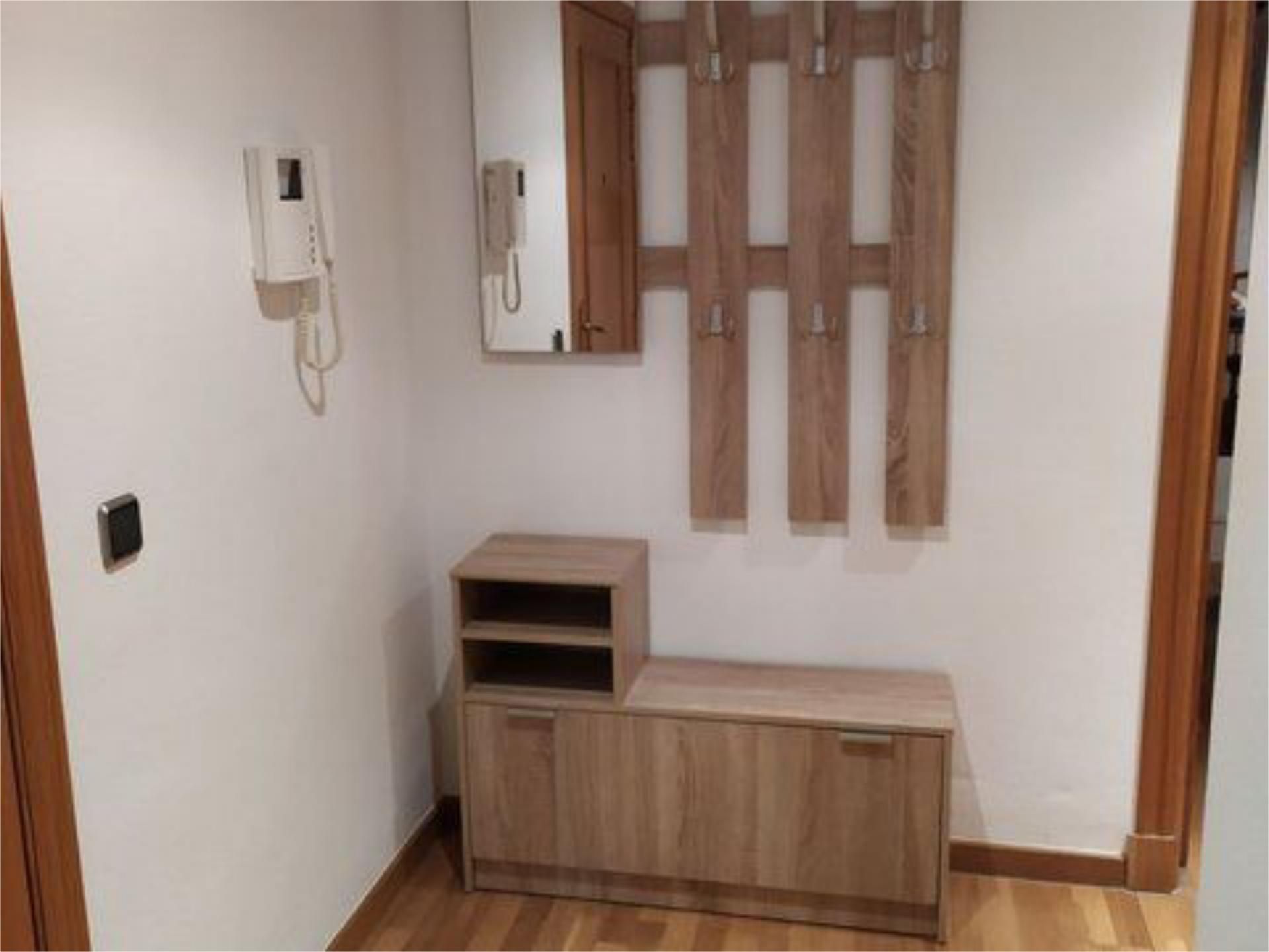 Flat to rent in Calle Jaén, 2, Centro ciudad Flat to rent in Linares with Air Conditioner, Parquet flooring and Furnished