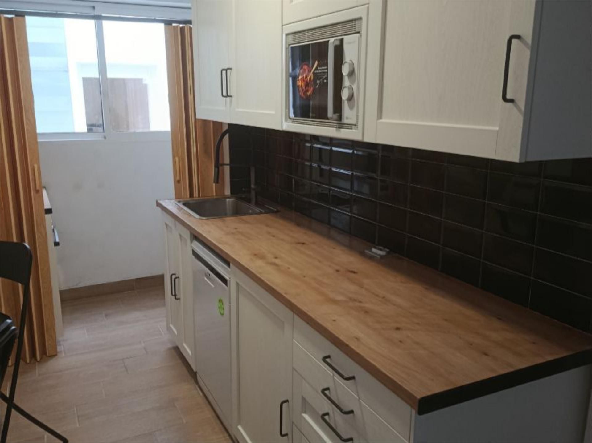 Kitchen of Flat for sale in Talavera de la Reina