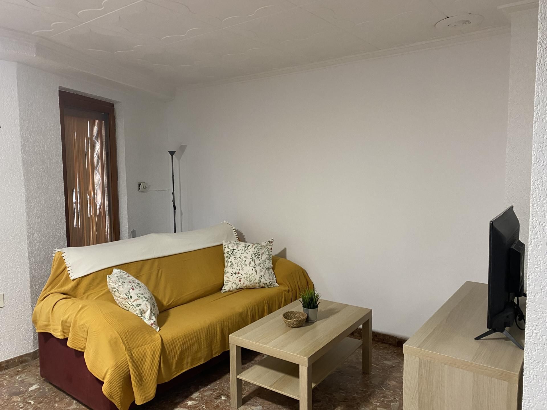 Flat for sale in Calle de Maestro Mora, 67, Yecla Living room of Flat for sale in Yecla with Air Conditioner and Balcony