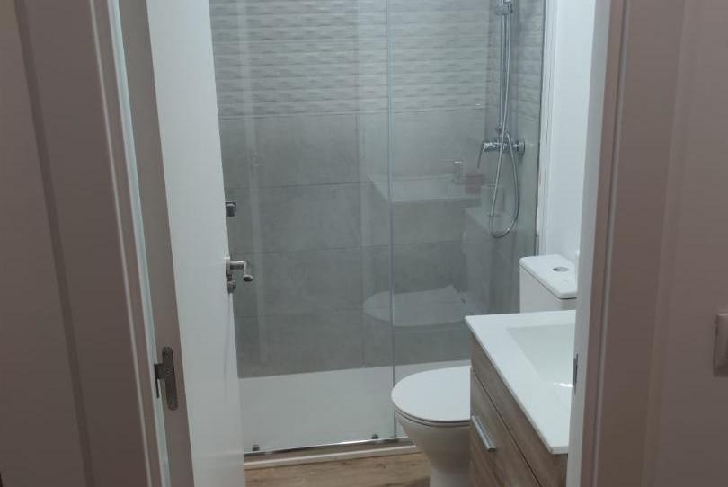 Study to rent in Rúa López Mora, 44b, Praza Independencia, Pontevedra - image 1 Photo 1 of Study to rent in Rúa López Mora, 44b, Praza Independencia, Pontevedra