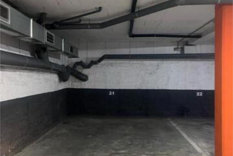 Garage to rent in Egara, Barcelona - image 1 Photo 1 of Garage to rent in Egara, Barcelona