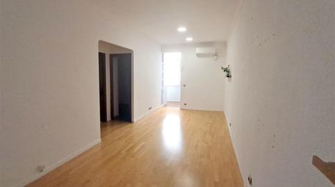 Piso en venta en Carrer del Roser, 30, El Poble Sec - Parc de Montjuïc, Barcelona - imagen 2 Foto 2 de Piso en venta en Carrer del Roser, 30, El Poble Sec - Parc de Montjuïc, Barcelona