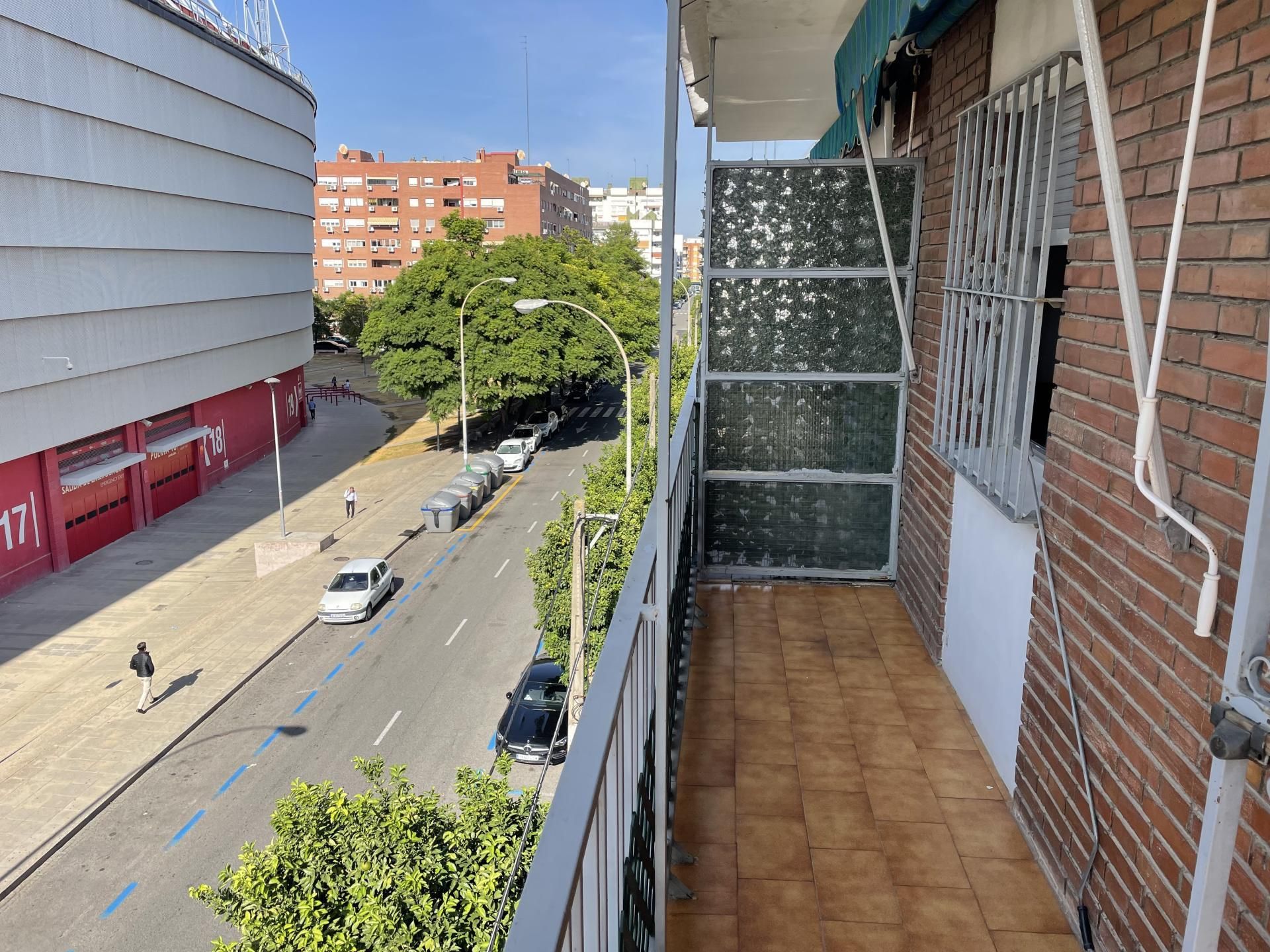 Pis de lloguer a Calle José Luis de Casso, 28, La Buhaira Pis de lloguer a Calle José Luis de Casso, 28, La Buhaira