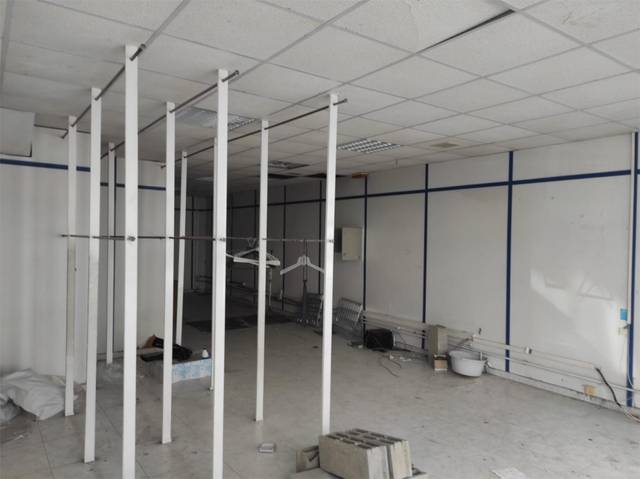 Local comercial en Venta en Rúa Rosalía de Castro, 23 en As Pontes de García Rodríguez