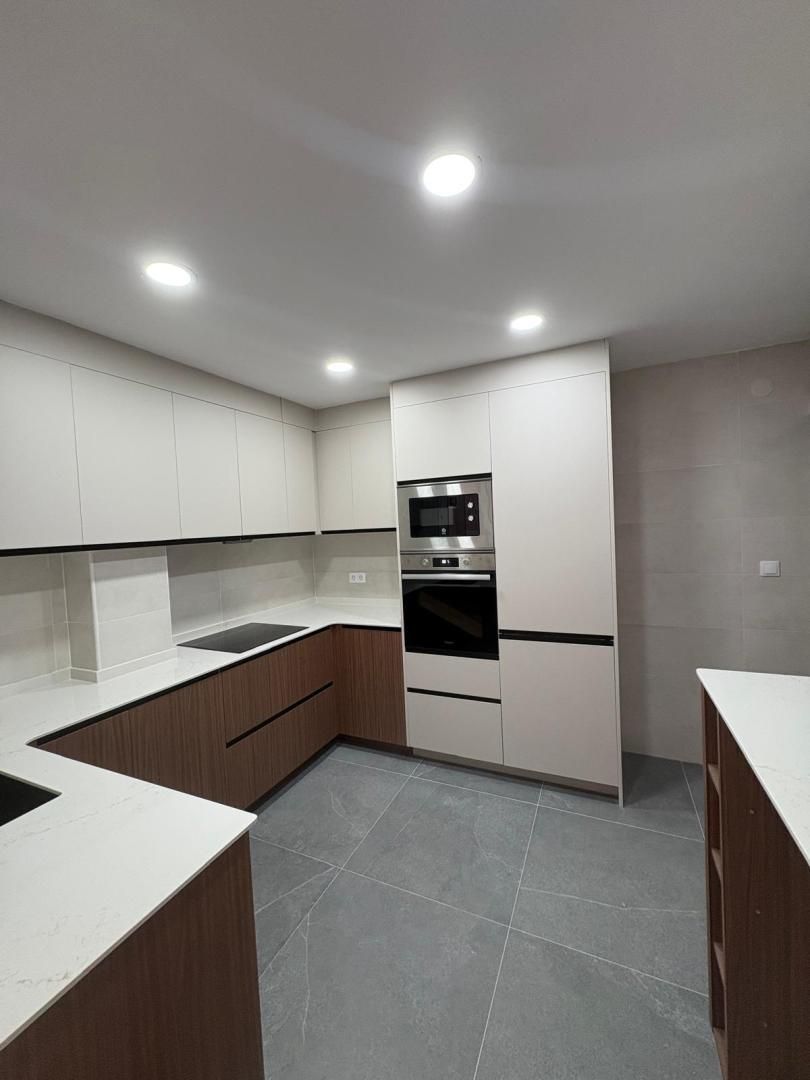 Flat to rent in Carrer de Sant Vicent Màrtir, 215, La Raïosa Kitchen of Flat to rent in Valencia Capital