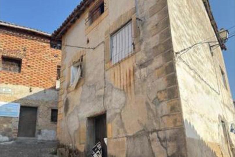 House or chalet for sale in Cuacos de Yuste, Cáceres - image 1 Photo 1 of House or chalet for sale in Cuacos de Yuste, Cáceres