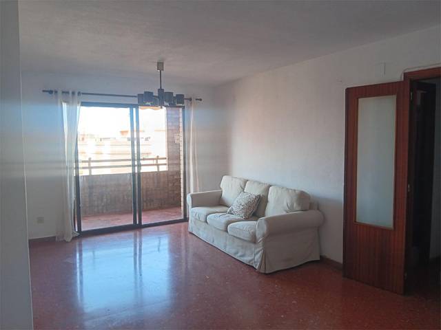 Piso en Venta en Carrer de la Guàrdia Civil, 22 en Barrio de Benimaclet