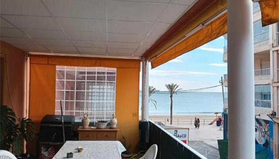 Apartament en venda a Guardamar Playa, Alicante - imatge 1 Foto 1 de Apartament en venda a Guardamar Playa, Alicante