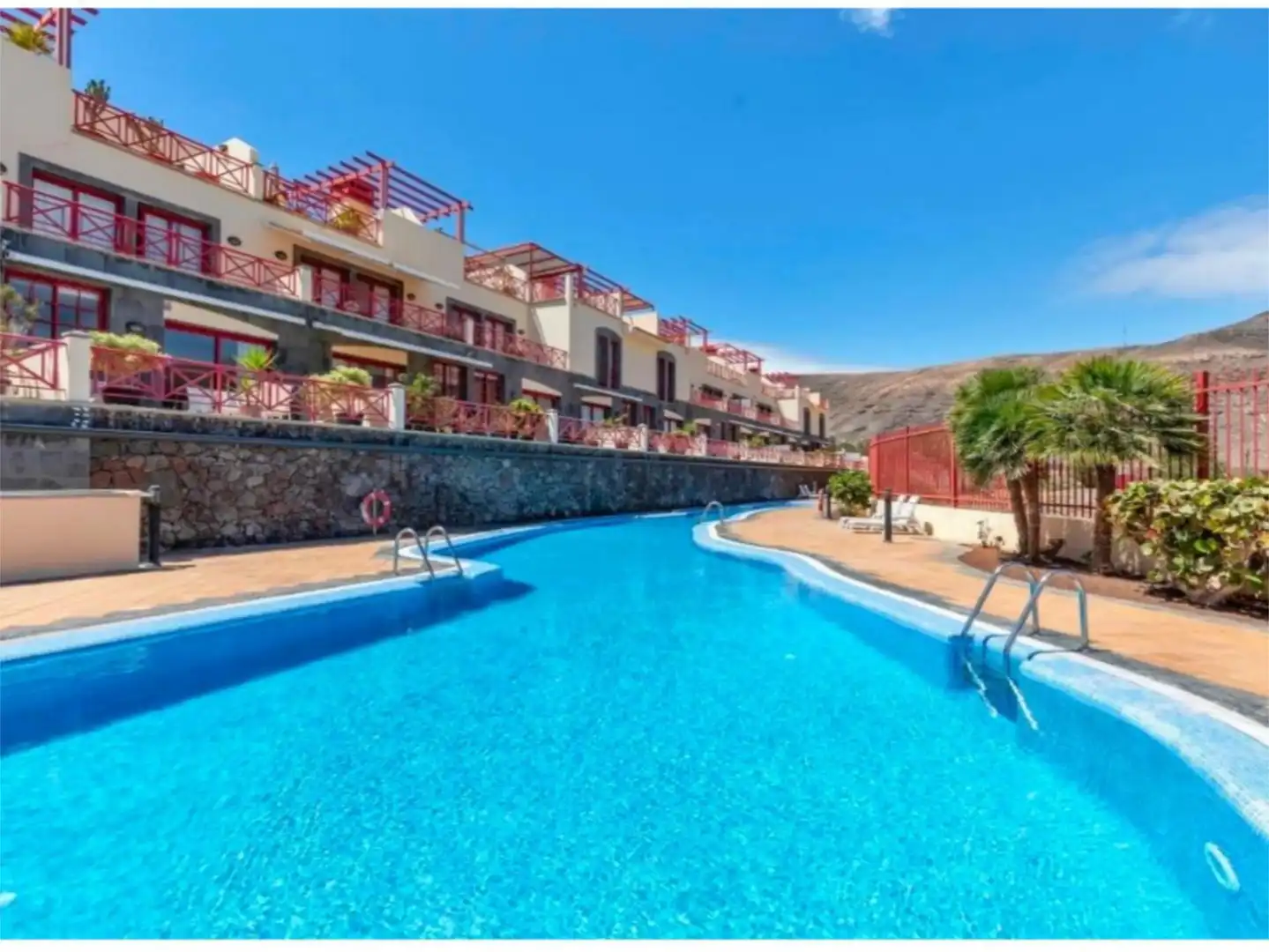 Wohnung zum Verkauf in Calle la Mancha, Solana Matorral Außenansicht von Wohnung zum Verkauf in Pájara mit Terrasse, Schwimmbad und Möbliert