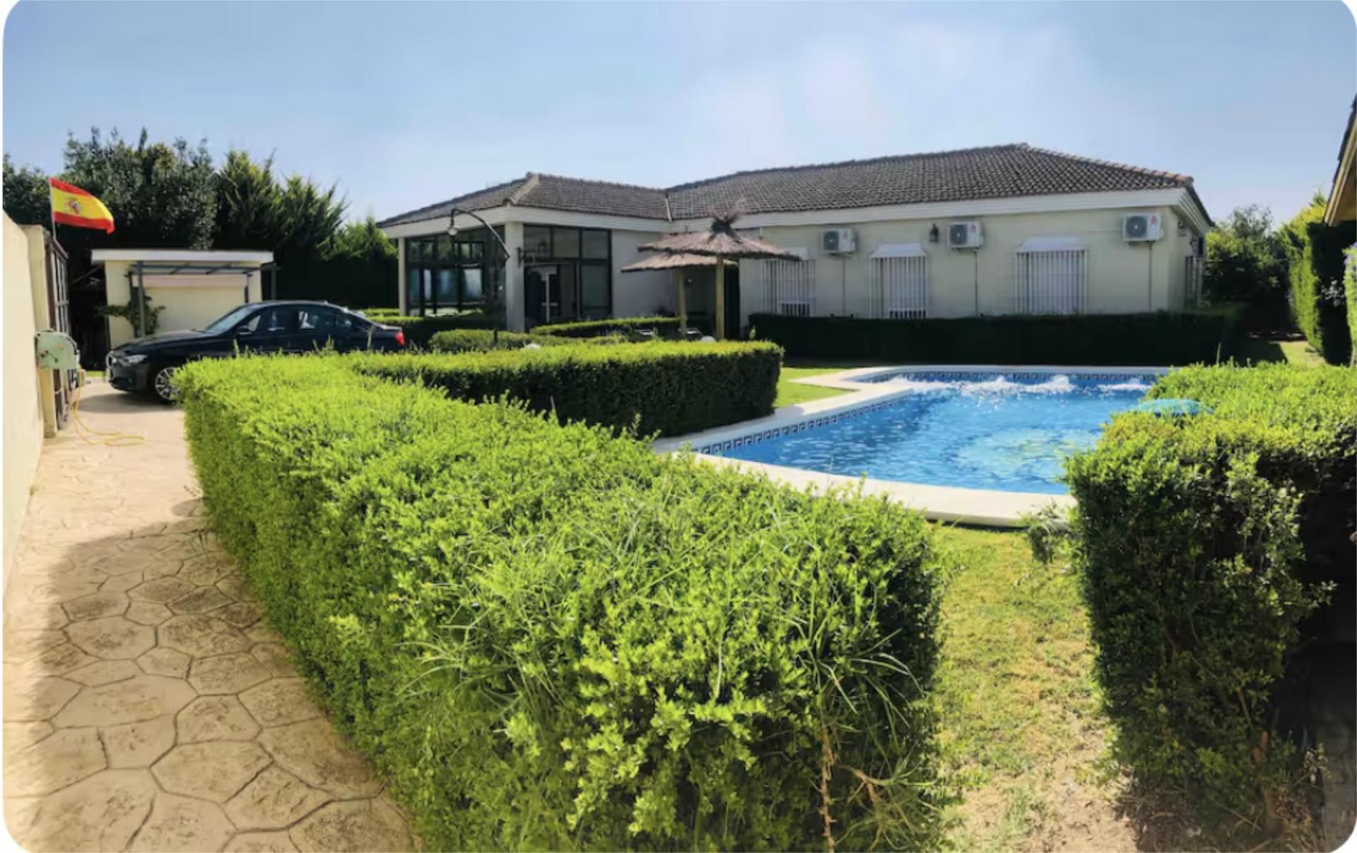 House or chalet for sale in Calle Pico del Cerezo, 21, Cuatro Pinos - El Carmen Garden of House or chalet for sale in El Puerto de Santa María with Air Conditioner, Heating and Private garden