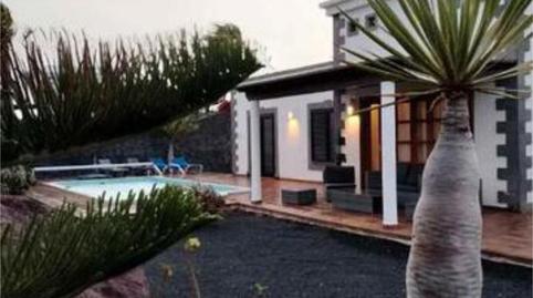House or chalet to rent in Playa Blanca, Las Palmas - image 2 Photo 2 of House or chalet to rent in Playa Blanca, Las Palmas