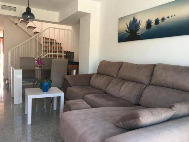 Piso en Alquiler en Castell de Ferro