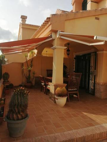 Piso en Venta en Calle Fray Luis de Leon Cmor, 52 en Campoamor