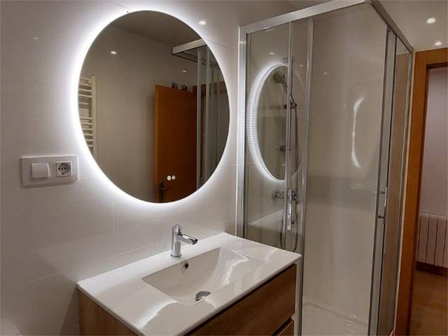 Piso en Alquiler en Calle Canga Argüelles, 19 en La Arena