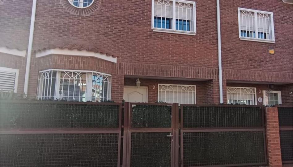 Casa o xalet en venda a Calle Maria Curie, 127, Hospital, Madrid - imatge 1 Foto 1 de Casa o xalet en venda a Calle Maria Curie, 127, Hospital, Madrid