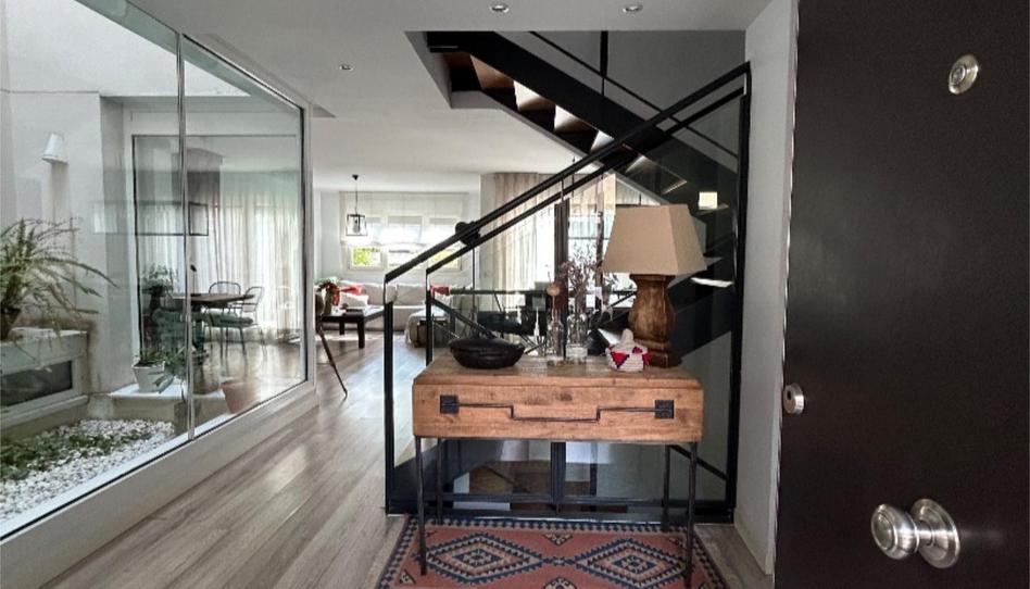 Casa adosada en venta en Calle Cabo de Peñas, 6, El Pastel, Madrid - imagen 1 Foto 1 de Casa adosada en venta en Calle Cabo de Peñas, 6, El Pastel, Madrid