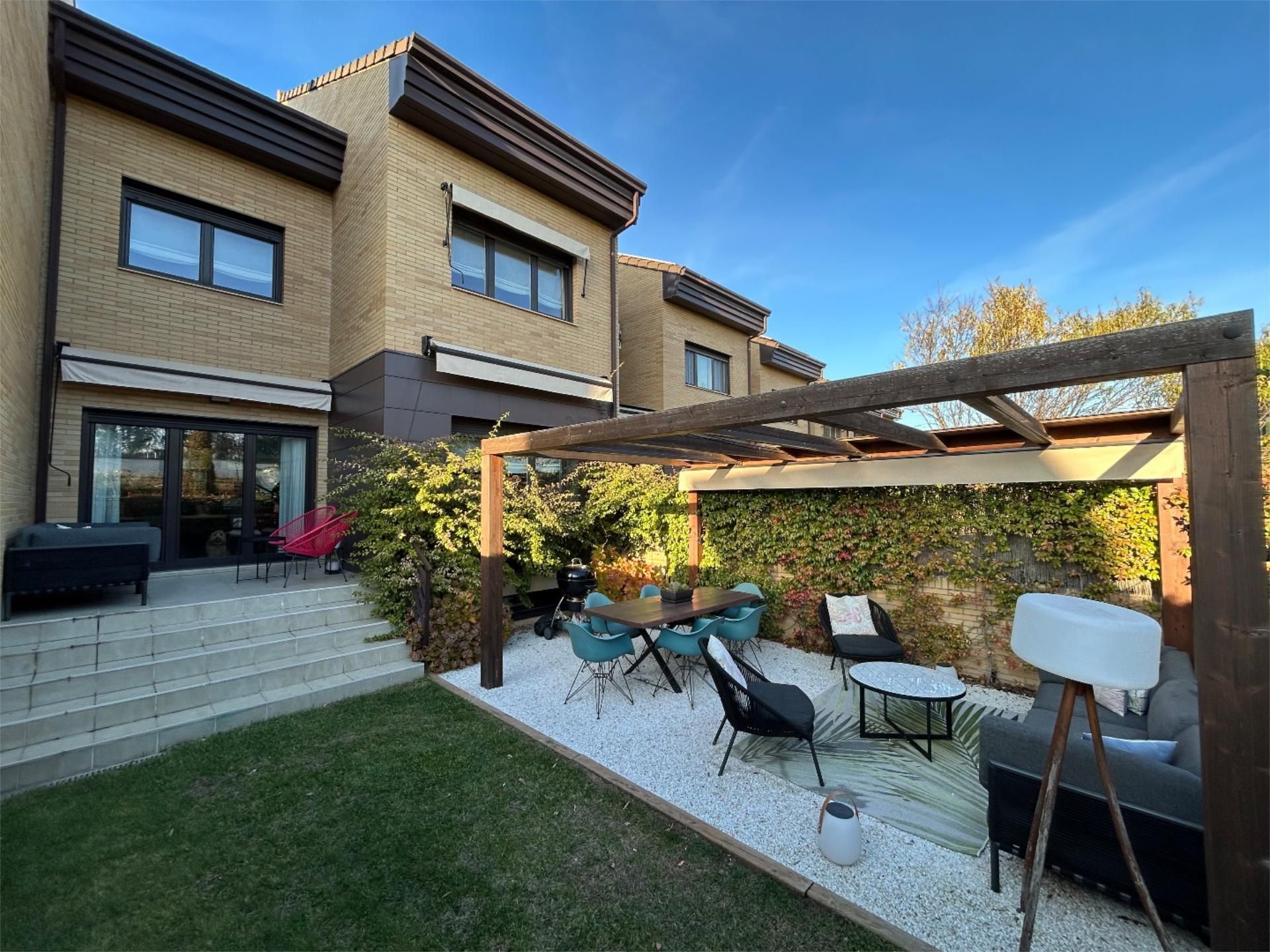 Flat for sale in Calle Cabo de Peñas, 6, El Pastel