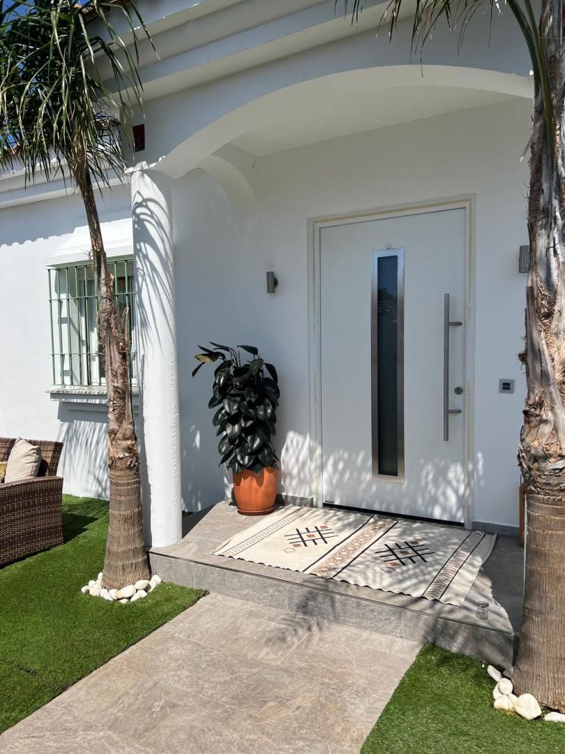 Casa o xalet en venda a Calle el Tucán, 4, Los Barrios Casa o xalet en venda en Los Barrios amb Aire condicionat, Calefacció i Jardí privat