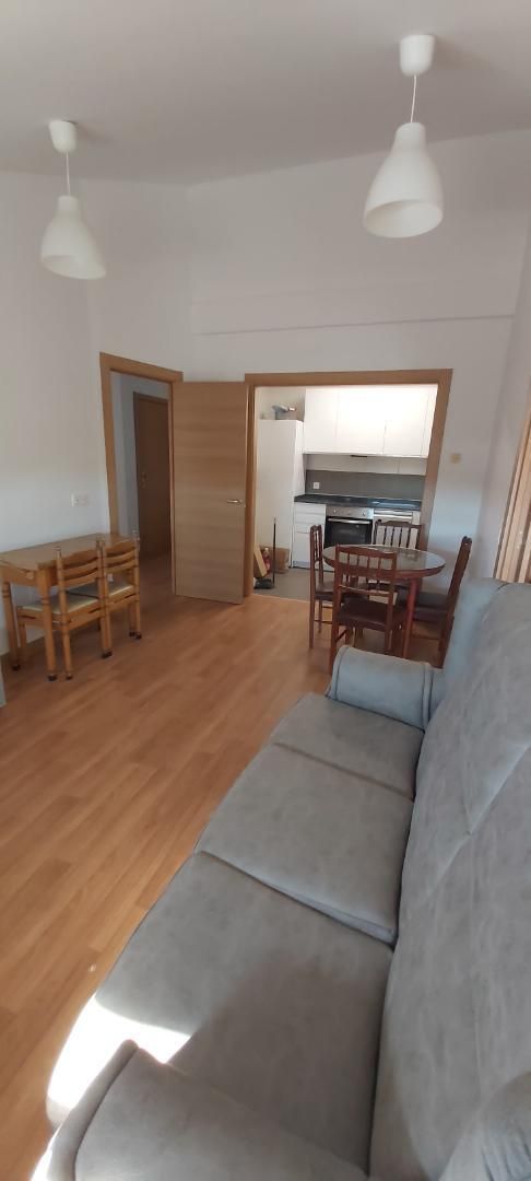 Living room of Flat to rent in Monfarracinos  with Heating, Furnished and Oven
