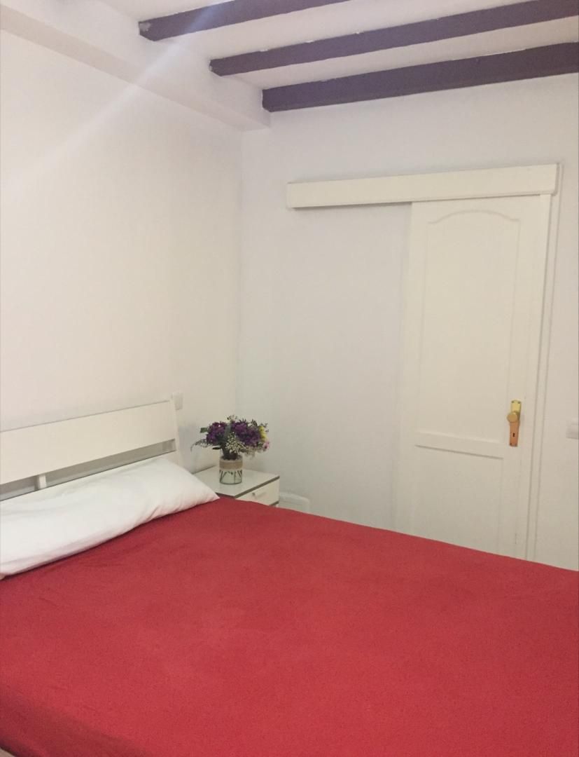 Flat to share in Calle el Manzano, 13, Los Portales - Visvique