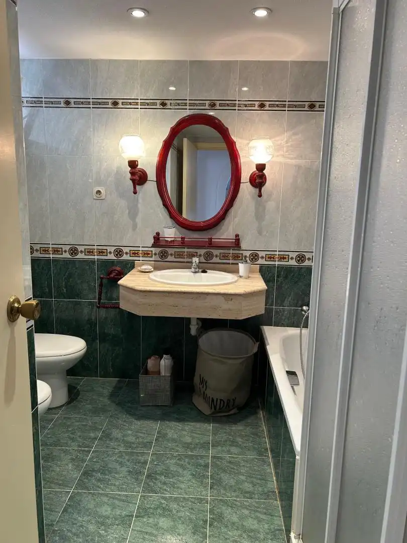 Room in Plaza Bohemia, 2, Zona Galúa - Calnegre
